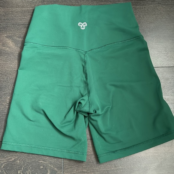 TNA ACTION BIKER SHORTS. - Picture 3 of 4